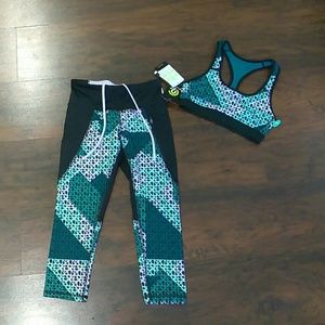 Woman's preformance gear bundle